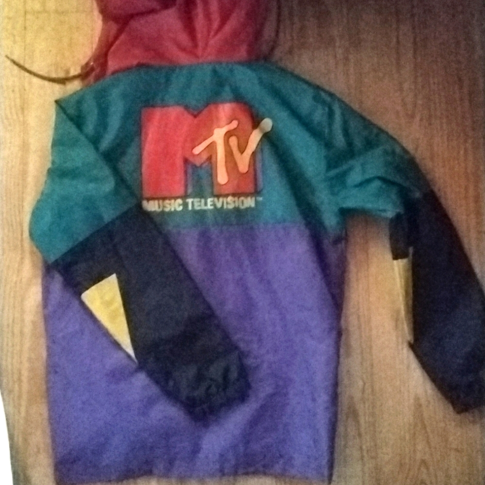 MTV Windbreaker